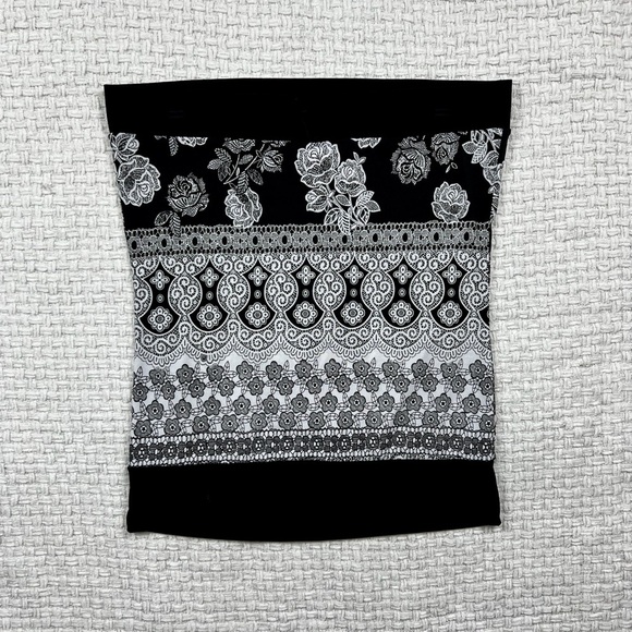 Y2K Body Central Tube Top - Picture 5 of 5